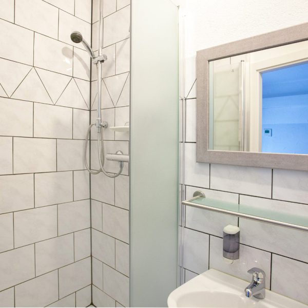 tp-hotelberatung-relax-hotel-micro-einzelzimmer-6 Bad Einzelzimmer